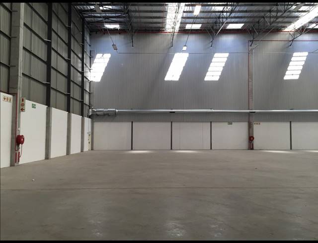 4,167M² FACTORY TO LET IN AIRPORT INDUSTRIA